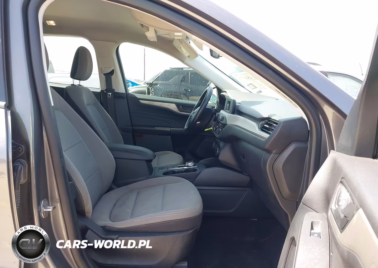 2021 Ford Escape S VIN:1FMCU0F68MUA06166 - 5