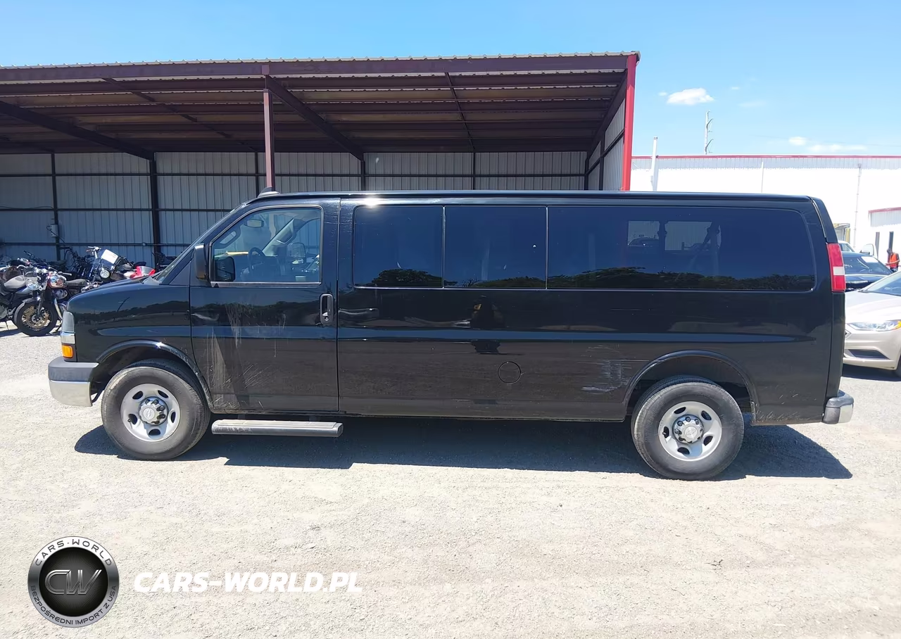2016 Chevrolet Express 3500 Lt VIN:1GAZGPFF8G1314967 - 19