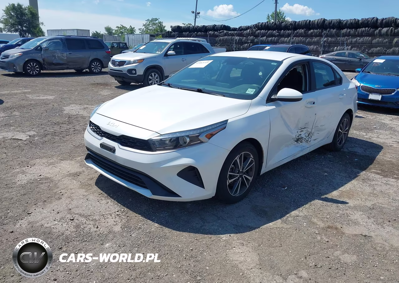 2022 Kia Forte Lxs VIN:3KPF24AD3NE423845 - 2
