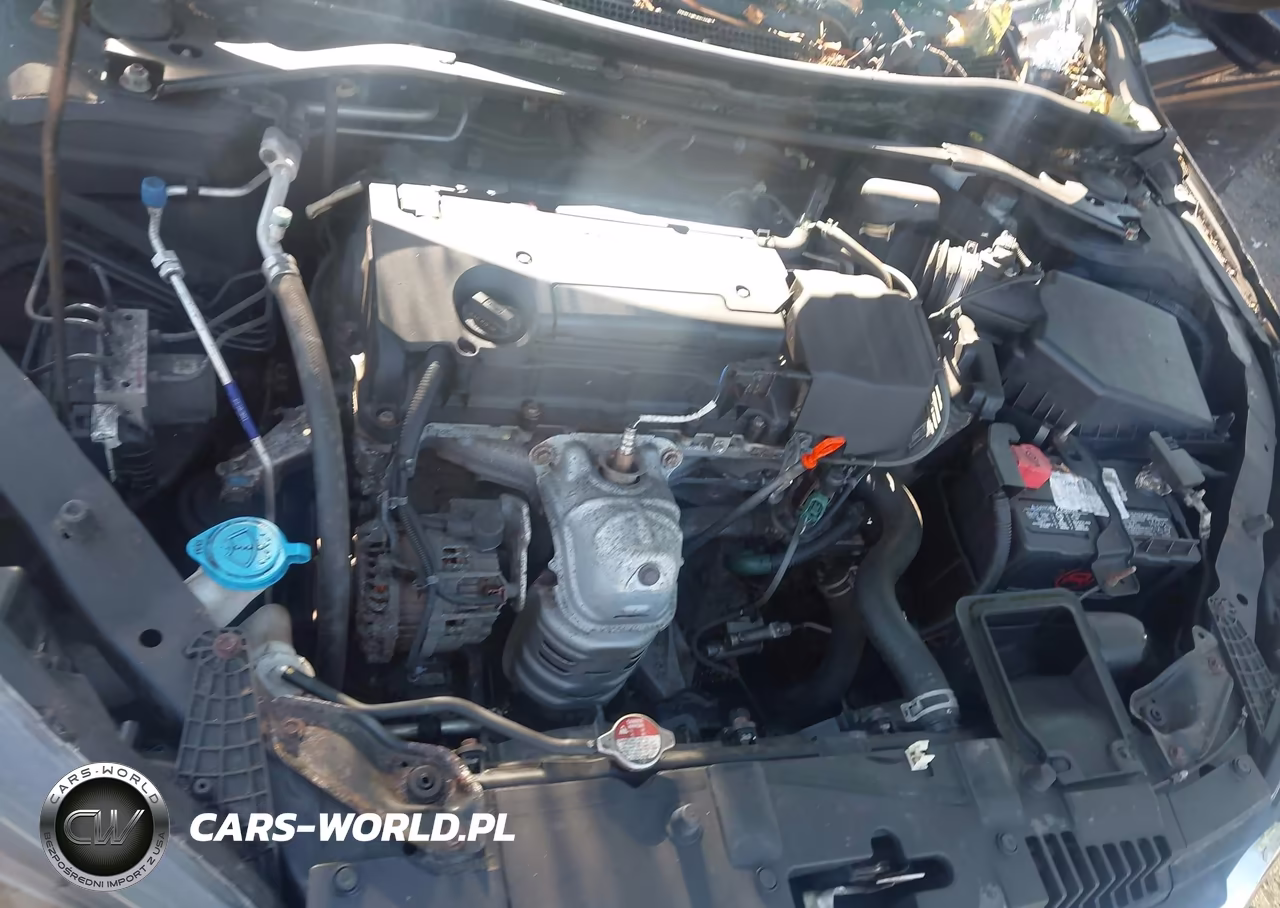 2015 Honda Accord Sport VIN:1HGCR2E59FA225900 - 10