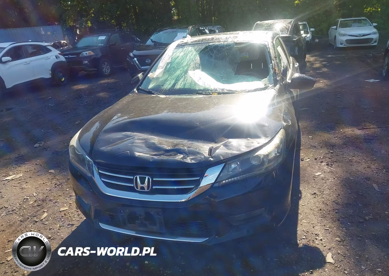 2015 Honda Accord Sport VIN:1HGCR2E59FA225900 - 12