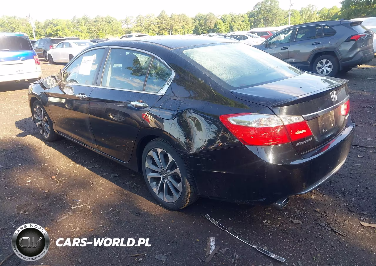 2015 Honda Accord Sport VIN:1HGCR2E59FA225900 - 3
