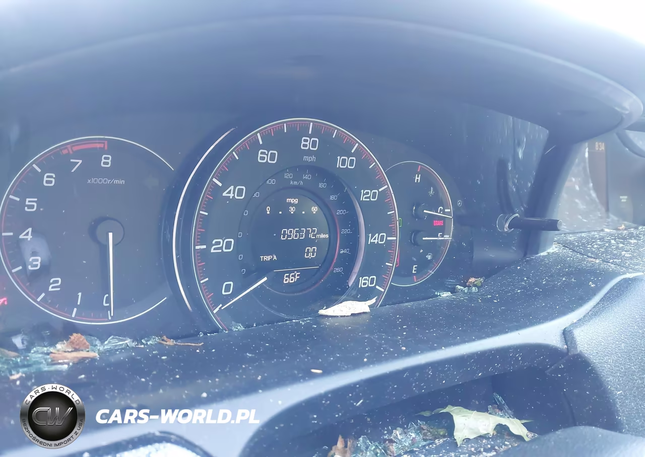 2015 Honda Accord Sport VIN:1HGCR2E59FA225900 - 7