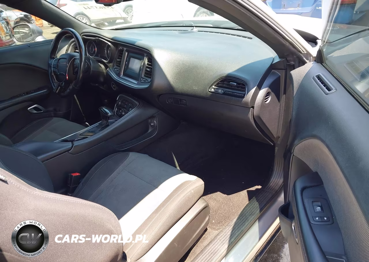 2015 Dodge Challenger Sxt VIN:2C3CDZAG1FH723608 - 5