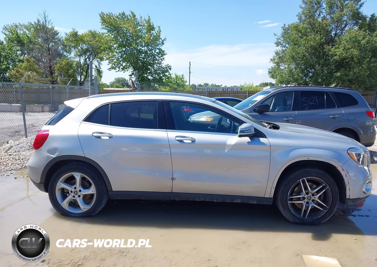 2018 Mercedes-Benz Gla 250 4Matic VIN:WDCTG4GB7JJ413885 - 13
