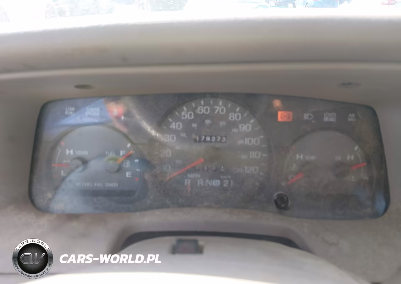2005 Mercury Grand Marquis Gs VIN:2MEFM74W95X663385 - 7