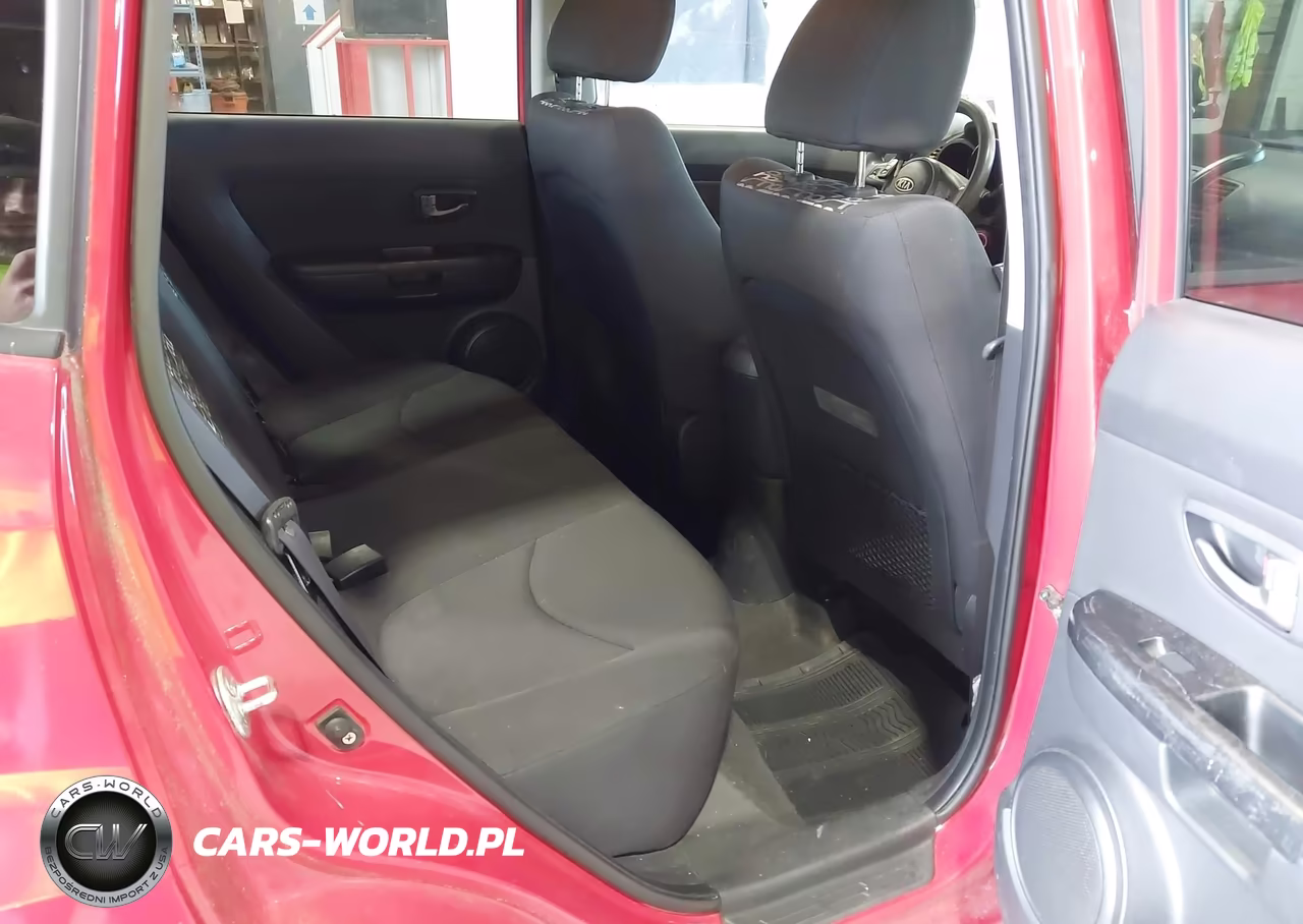 2010 Kia Soul + VIN:KNDJT2A2XA7108352 - 8