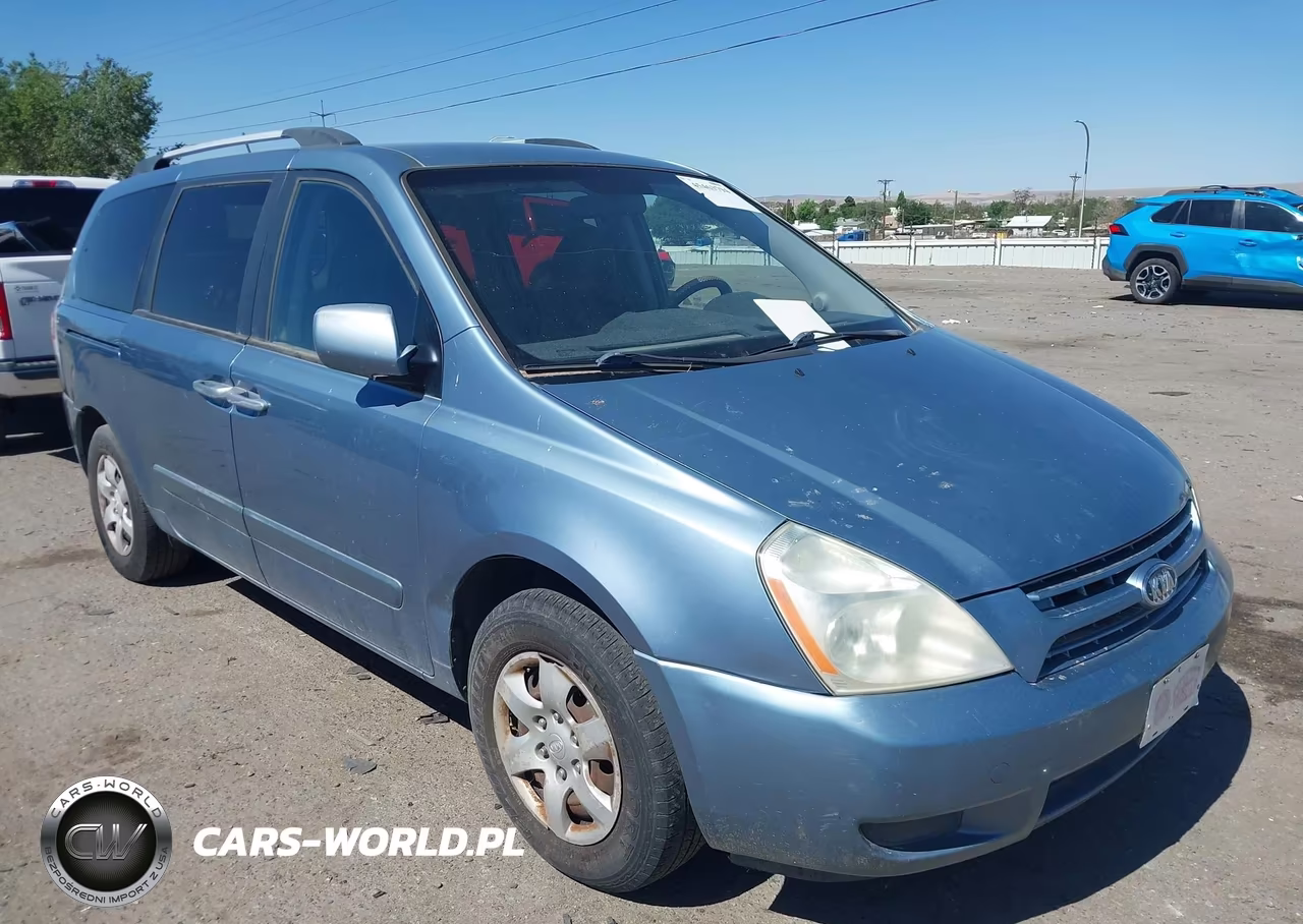 2010 Kia Sedona Lx