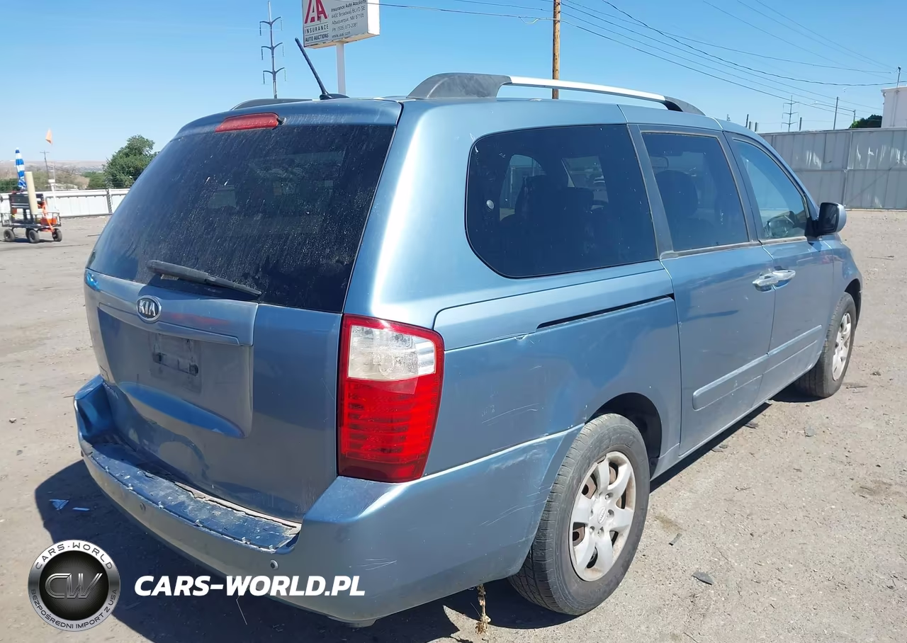 2010 Kia Sedona Lx VIN:KNDMG4C39A6357704 - 4