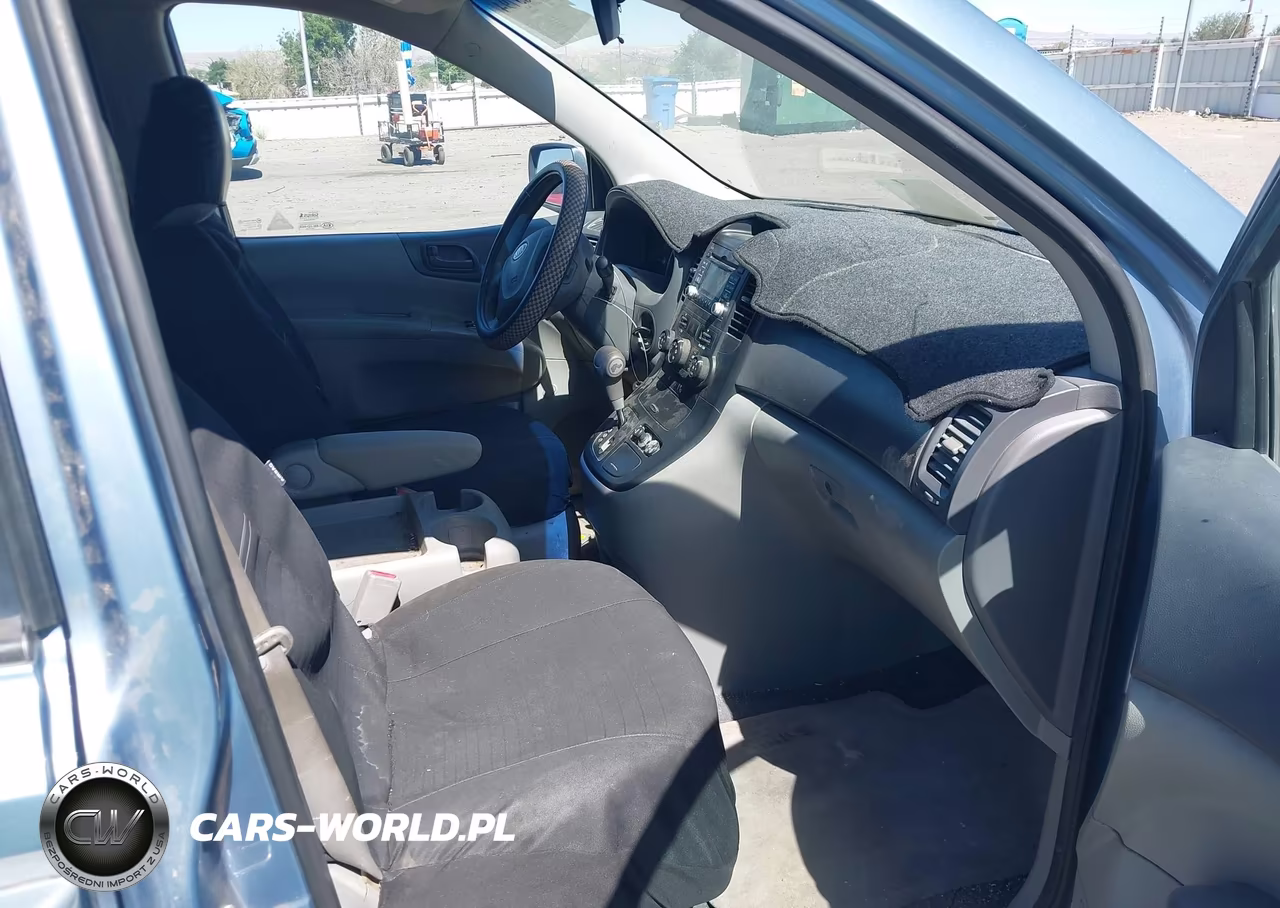 2010 Kia Sedona Lx VIN:KNDMG4C39A6357704 - 5