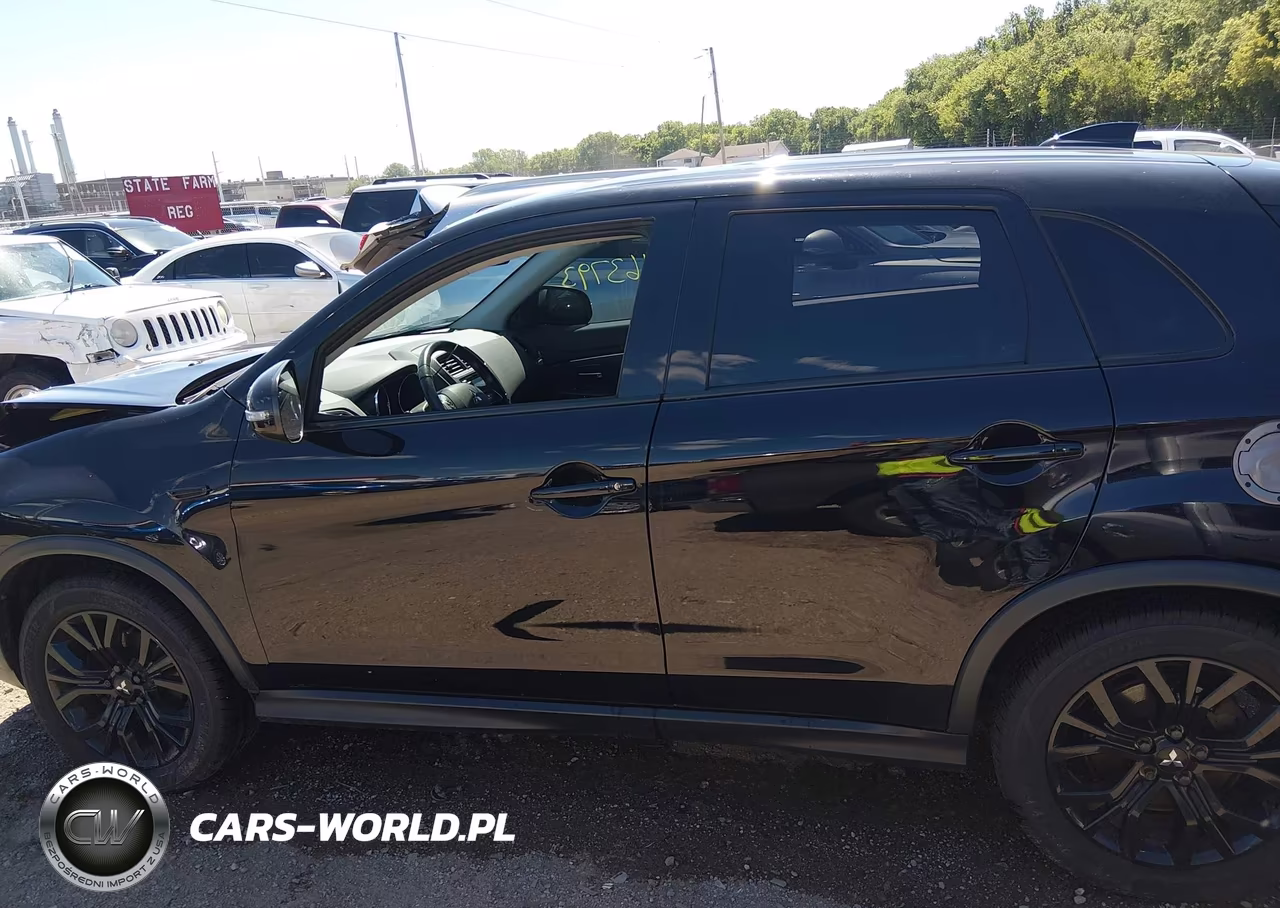 2018 Mitsubishi Outlander Sport 2.0 Le VIN:JA4AR3AU2JZ022795 - 14