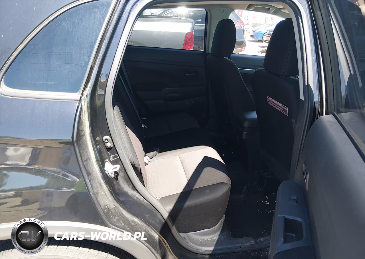 2018 Mitsubishi Outlander Sport 2.0 Le VIN:JA4AR3AU2JZ022795 - 8