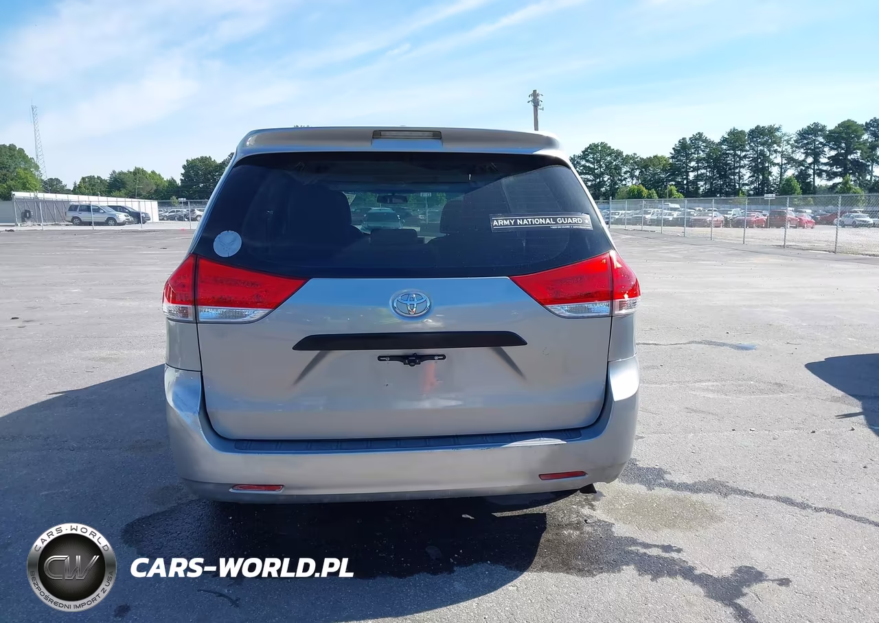 2012 Toyota Sienna Base 7 Passenger VIN:5TDKA3DC7CS013728 - 16