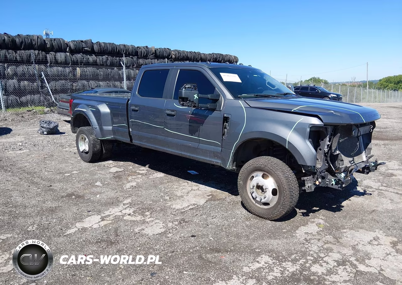 2022 Ford F-350 Xl – zdjęcie 1 z 16