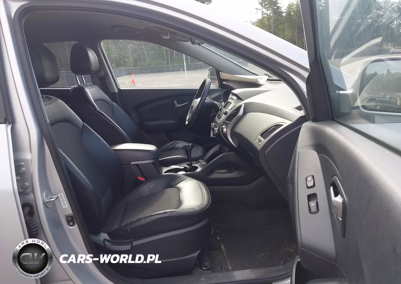 2011 Hyundai Tucson Gls VIN:KM8JUCAC9BU207660 - 5