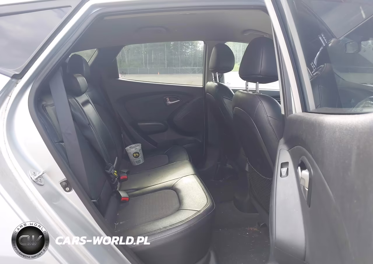 2011 Hyundai Tucson Gls VIN:KM8JUCAC9BU207660 - 8