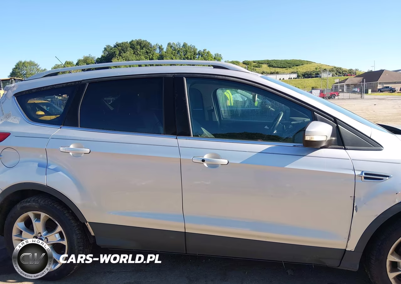 2015 Ford Escape Titanium VIN:1FMCU9J96FUB27061 - 14