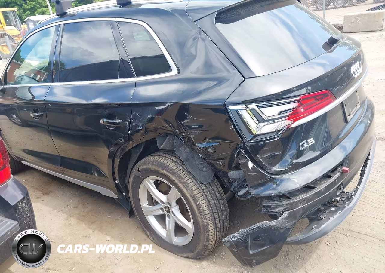 2021 Audi Q5 Premium 45 Tfsi Quattro S Tronic VIN:WA1AAAFY4M2111207 - 3