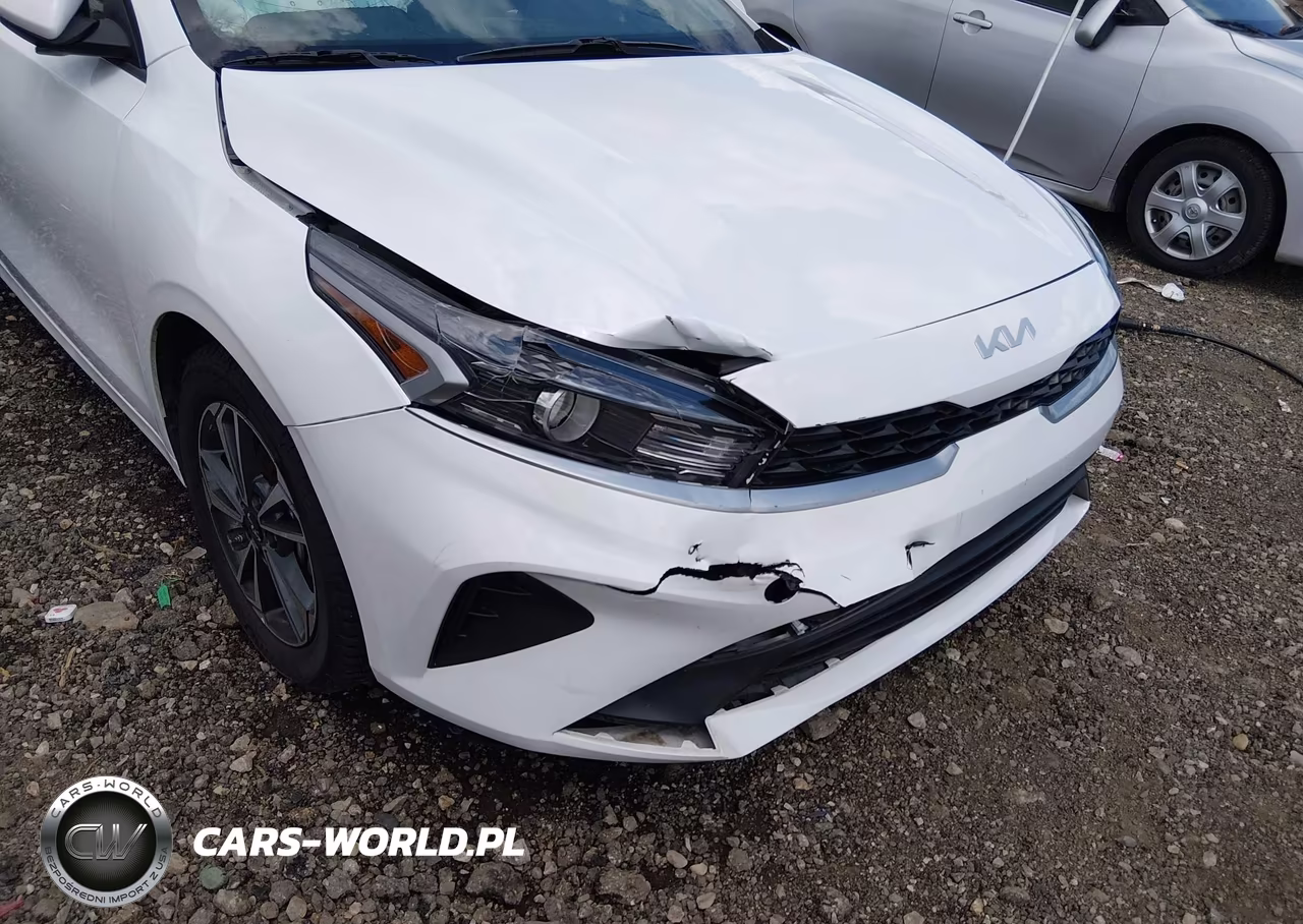 2024 Kia Forte Lxs VIN:3KPF24AD8RE791167 - 6