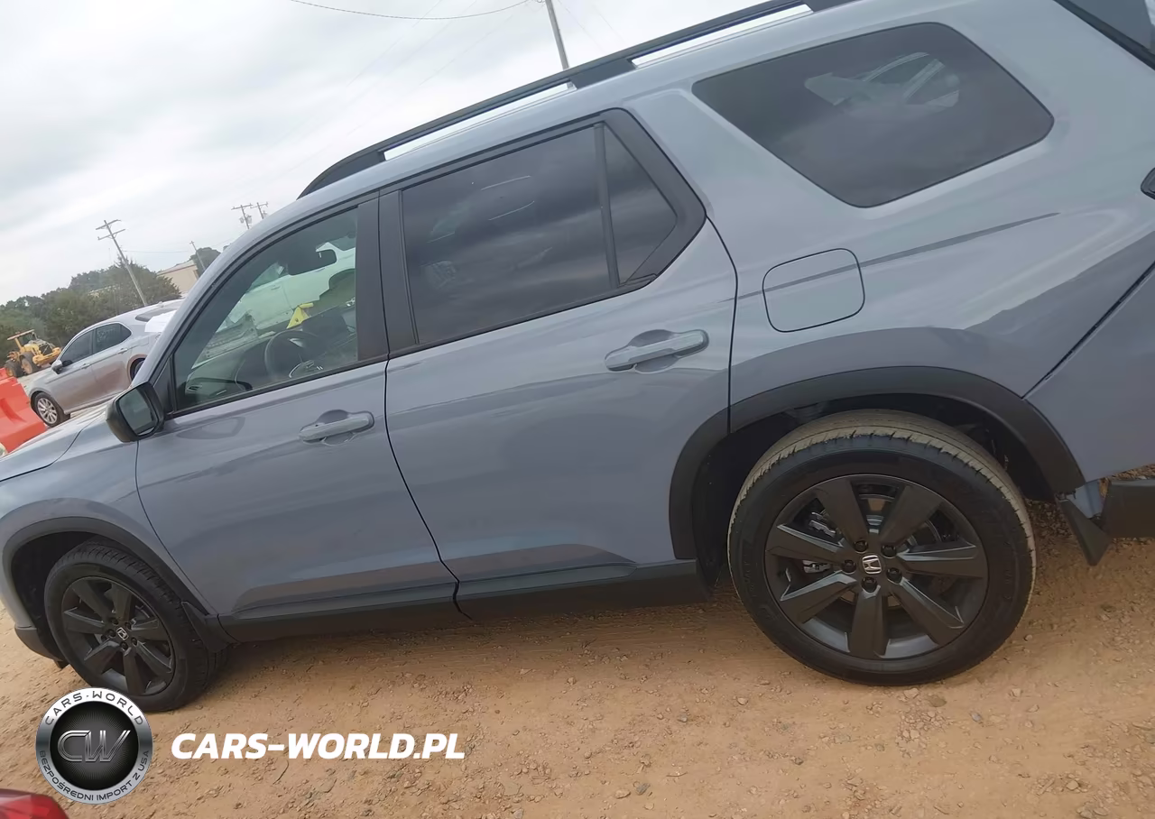 2025 Honda Pilot Sport VIN:5FNYG2H38SB046284 - 14