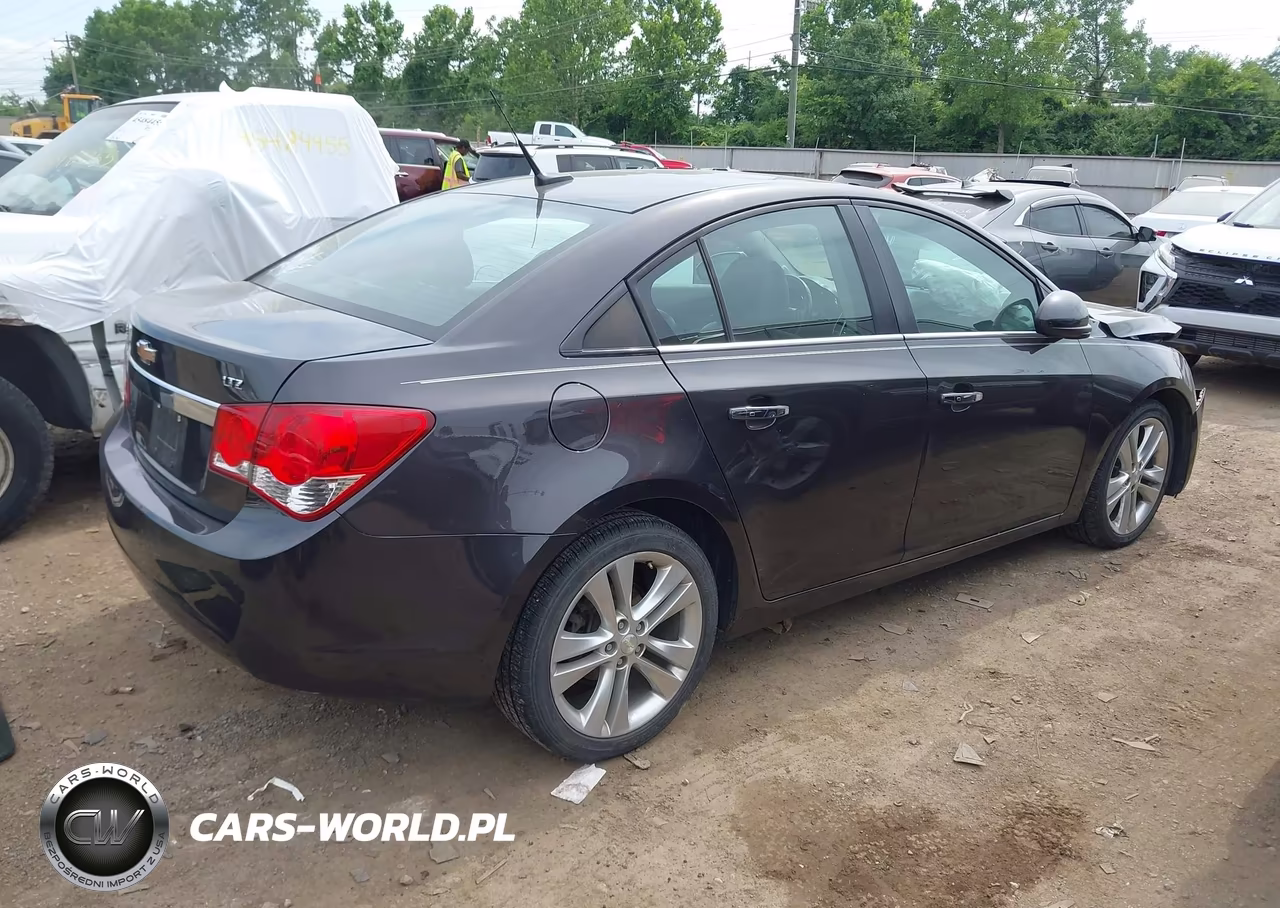 2014 Chevrolet Cruze Ltz VIN:1G1PG5SB7E7411148 - 4