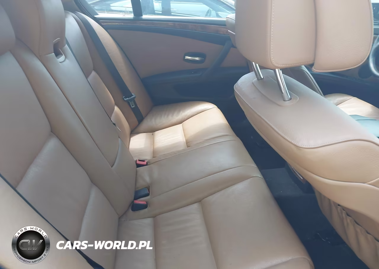 2008 BMW 535Xi VIN:WBANV935X8CZ69315 - 8