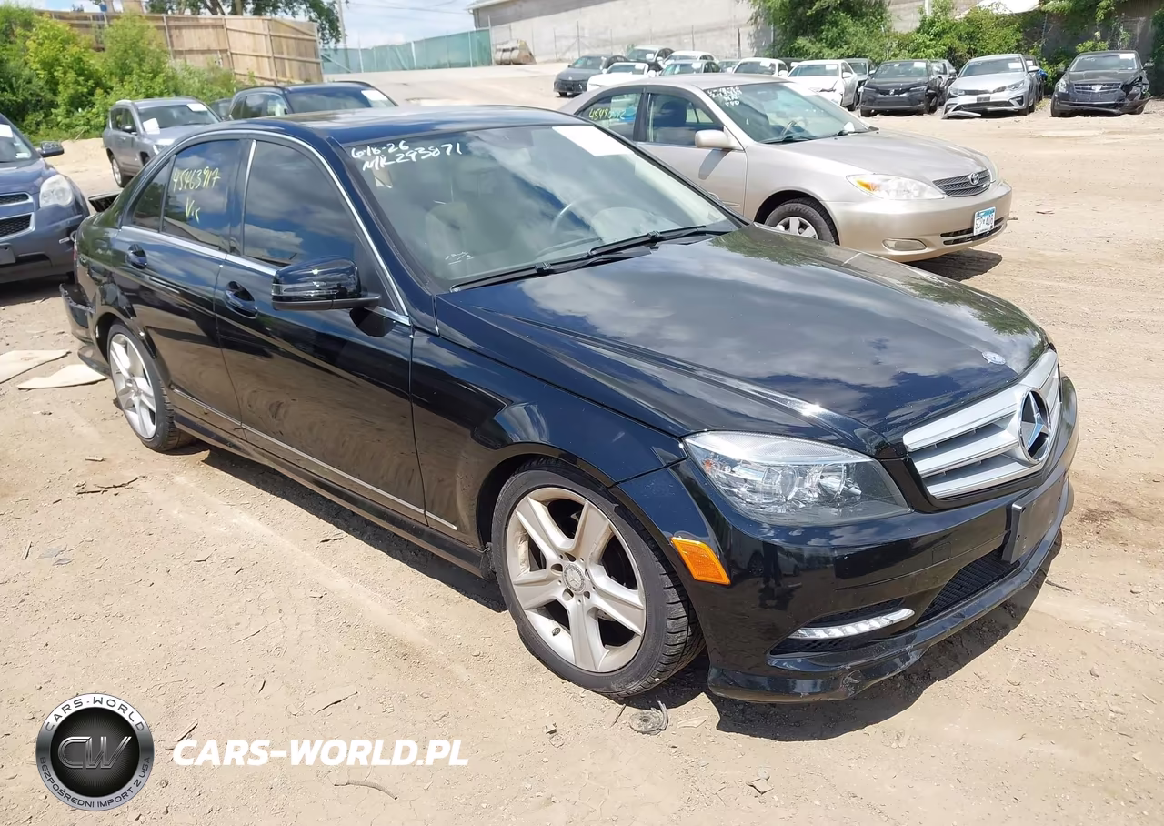 2011 Mercedes-Benz C 300 Luxury 4Matic-Sport 4Matic