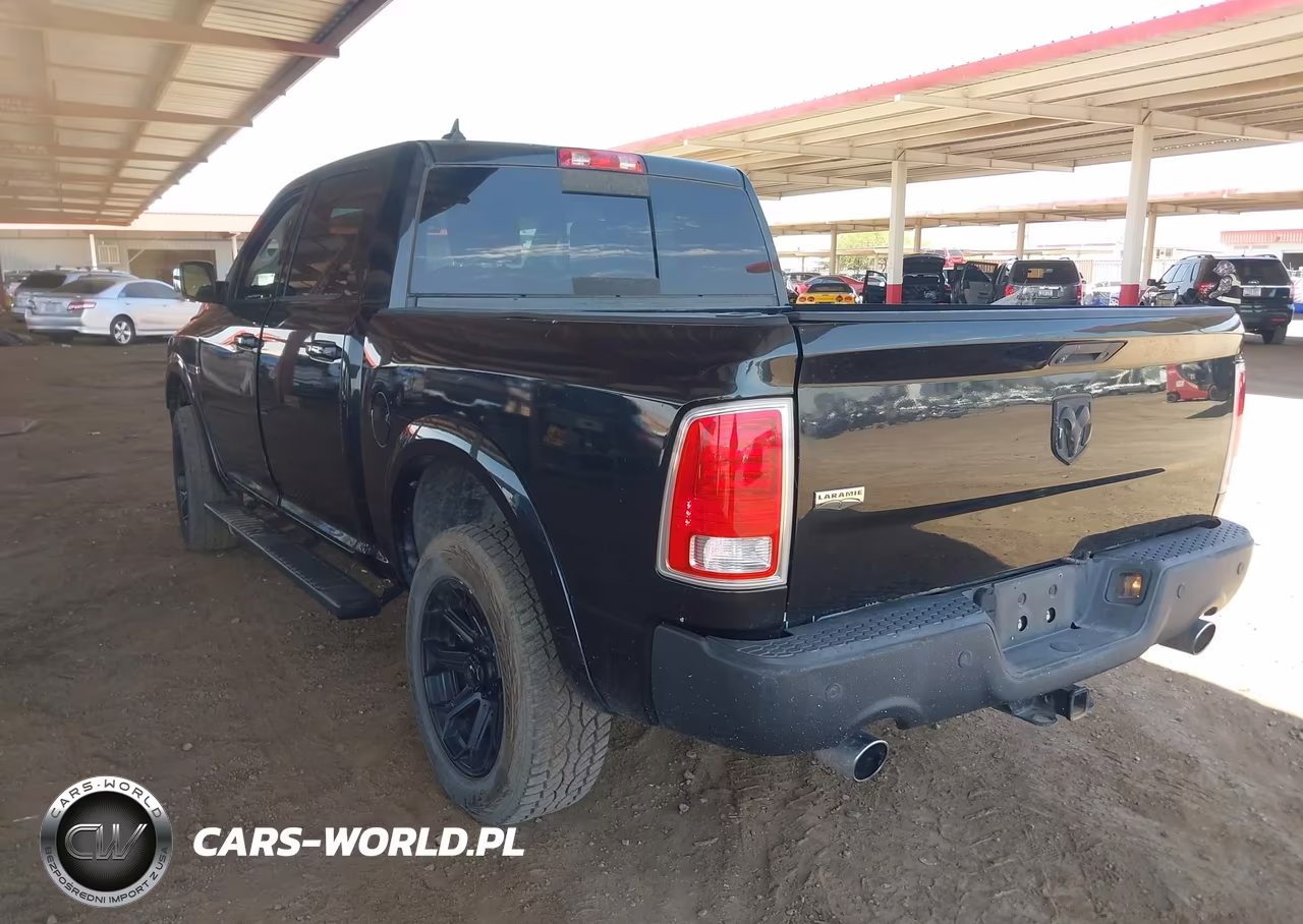 2016 Ram 1500 Laramie VIN:1C6RR6NM8GS159558 - 3