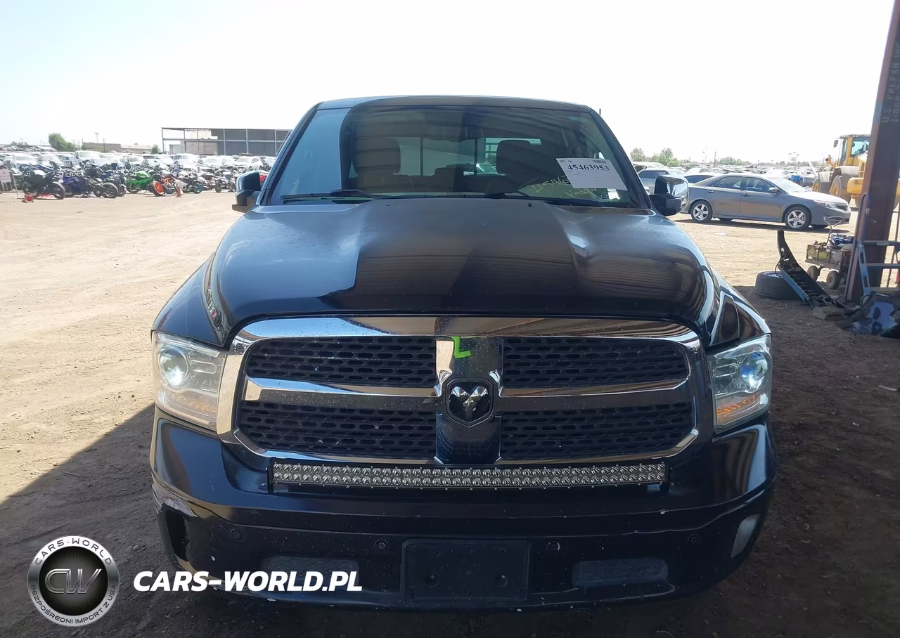 2016 Ram 1500 Laramie VIN:1C6RR6NM8GS159558 - 6