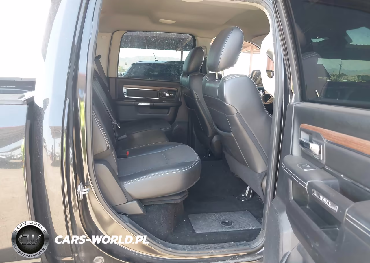 2016 Ram 1500 Laramie VIN:1C6RR6NM8GS159558 - 8