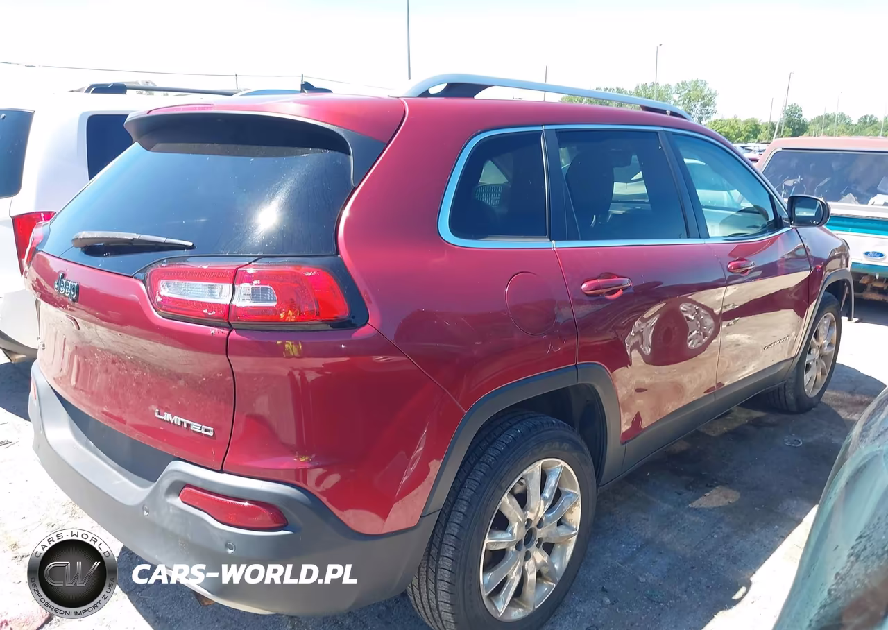 2015 Jeep Cherokee Limited VIN:1C4PJMDS6FW740852 - 4