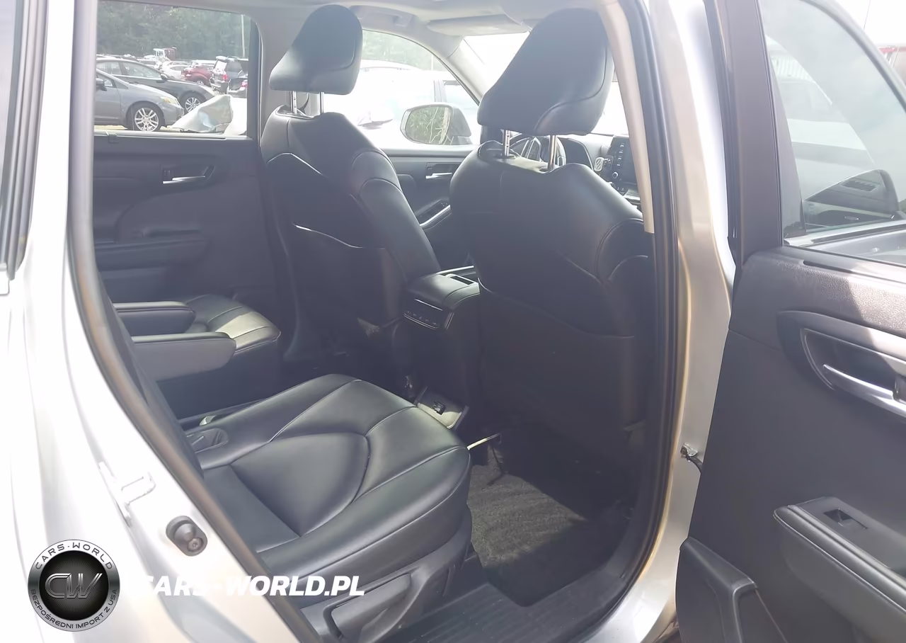 2021 Toyota Highlander Xle VIN:5TDGZRBH0MS555397 - 8