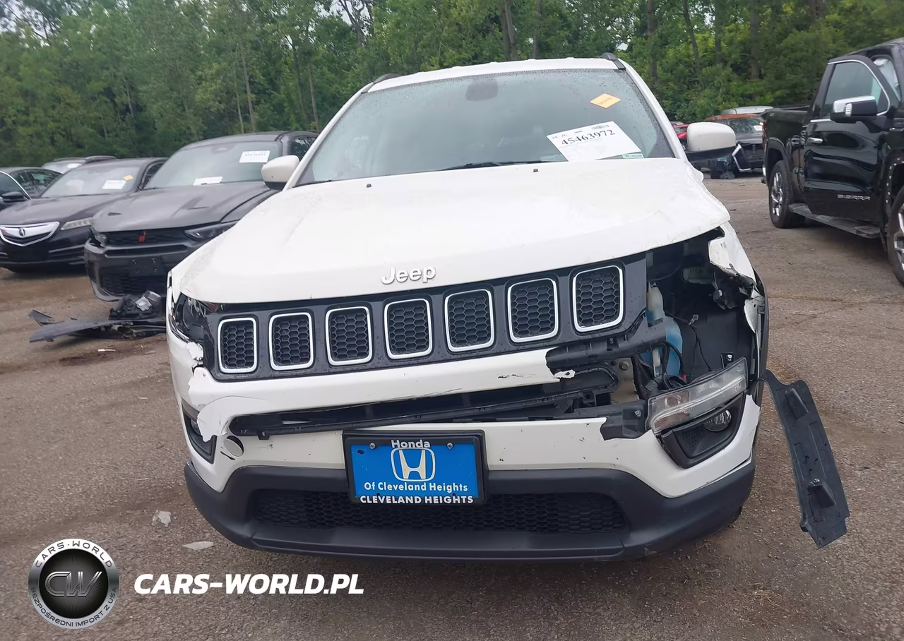 2018 Jeep Compass Latitude 4X4 VIN:3C4NJDBB1JT207218 - 12