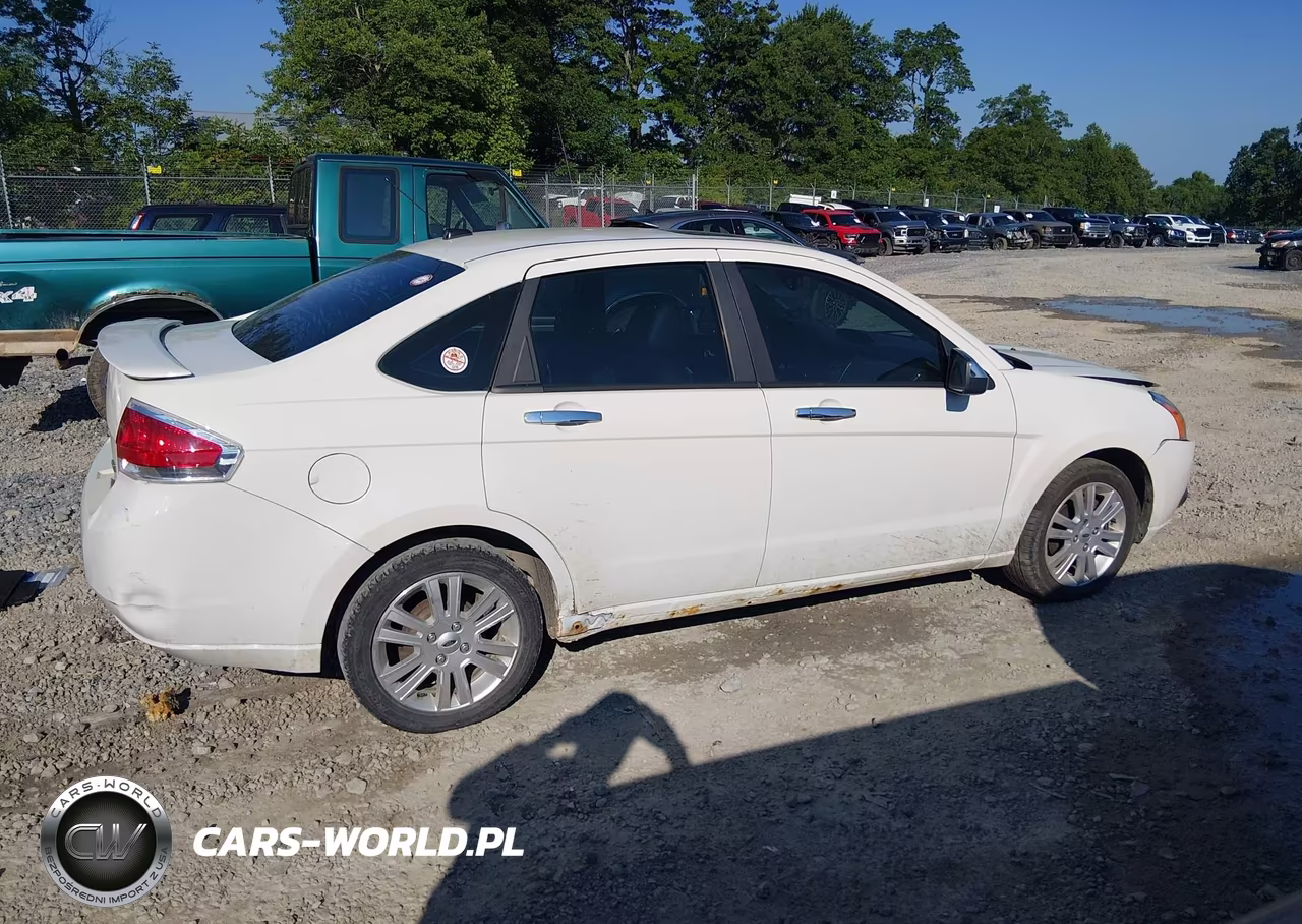 2010 Ford Focus Sel VIN:1FAHP3HN1AW264655 - 14