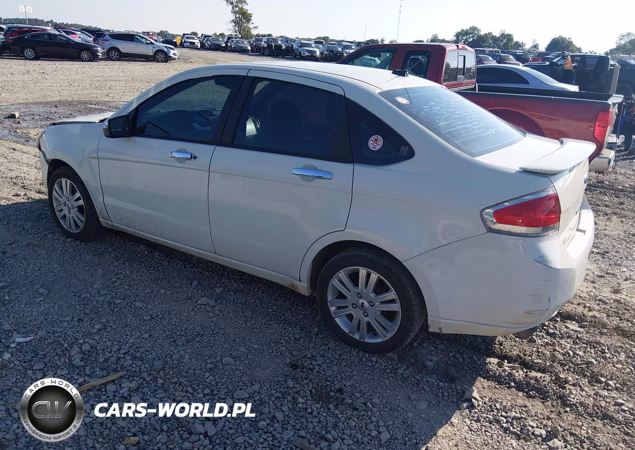 2010 Ford Focus Sel VIN:1FAHP3HN1AW264655 - 3