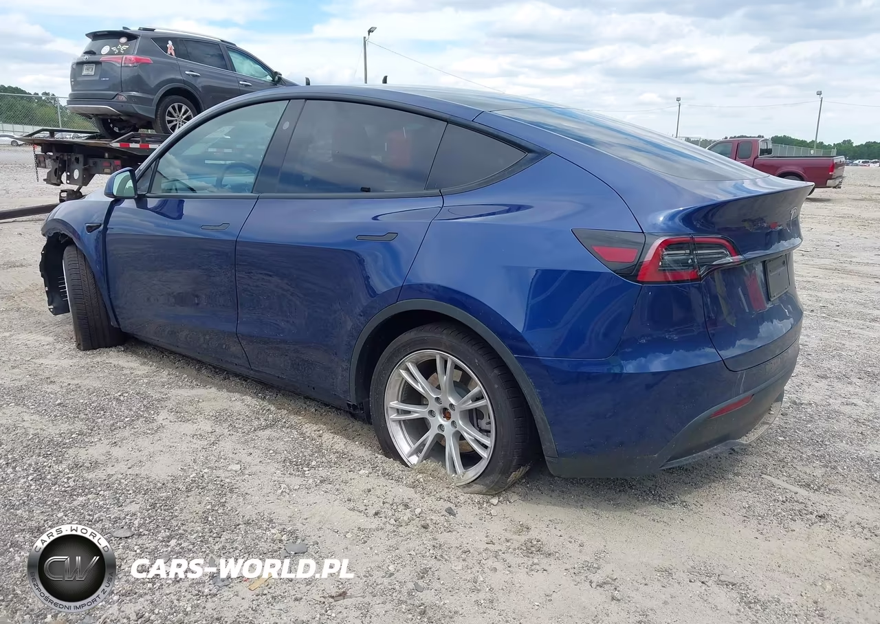 2023 Tesla Model Y Awd-Long Range Dual Motor All-Wheel Drive VIN:7SAYGDEE1PF874219 - 3