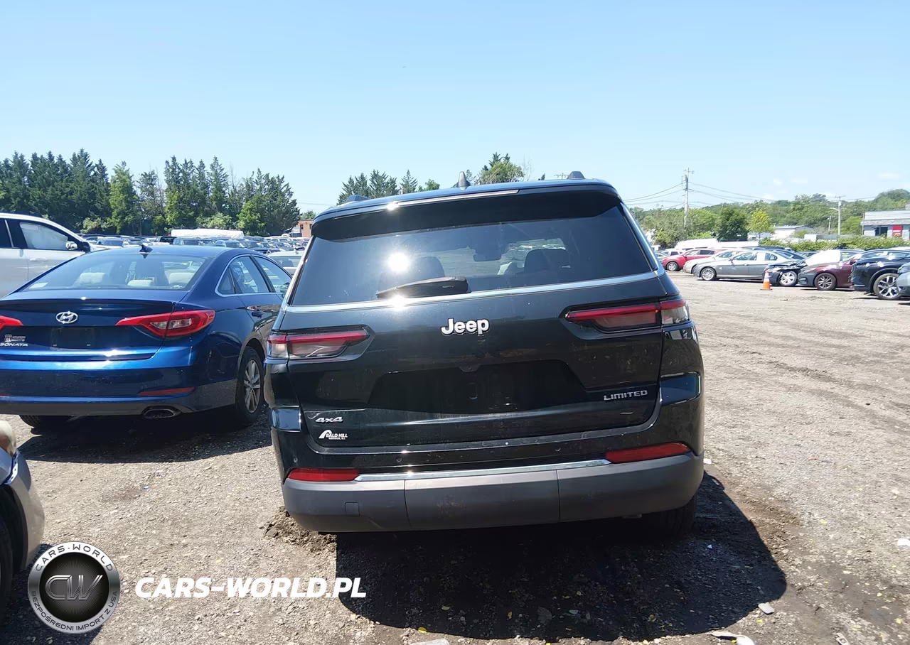 2025 Jeep Grand Cherokee L Limited 4X4 VIN:1C4RJKBG4S8688860 - 16