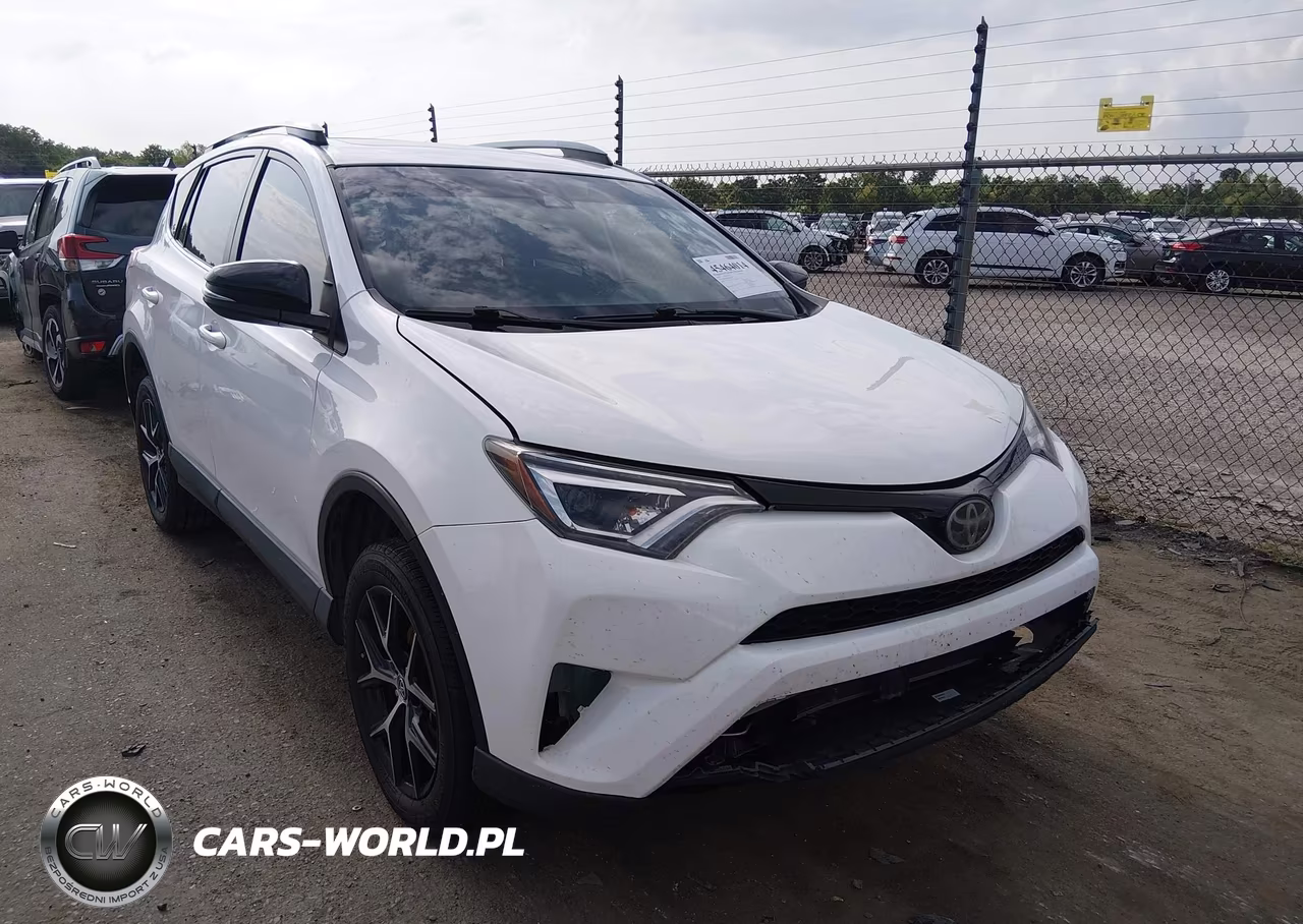 2018 Toyota Rav4 Se – zdjęcie 1 z 11