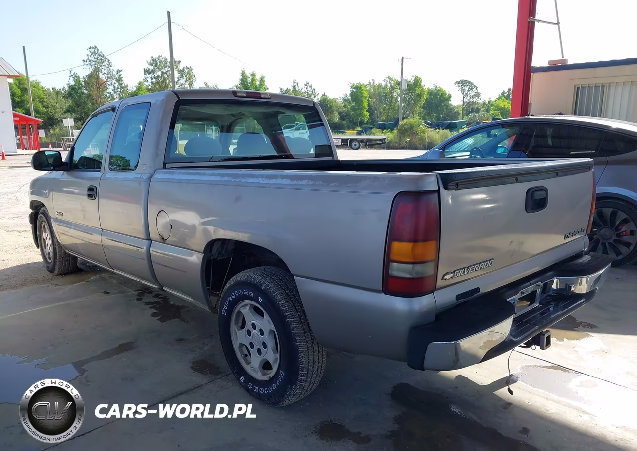 2000 Chevrolet Silverado 1500 Ls VIN:2GCEC19V6Y1230143 - 3