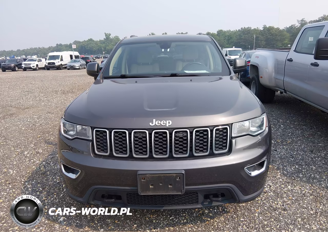 2020 Jeep Grand Cherokee Laredo E 4X4 VIN:1C4RJFAG3LC193931 - 6