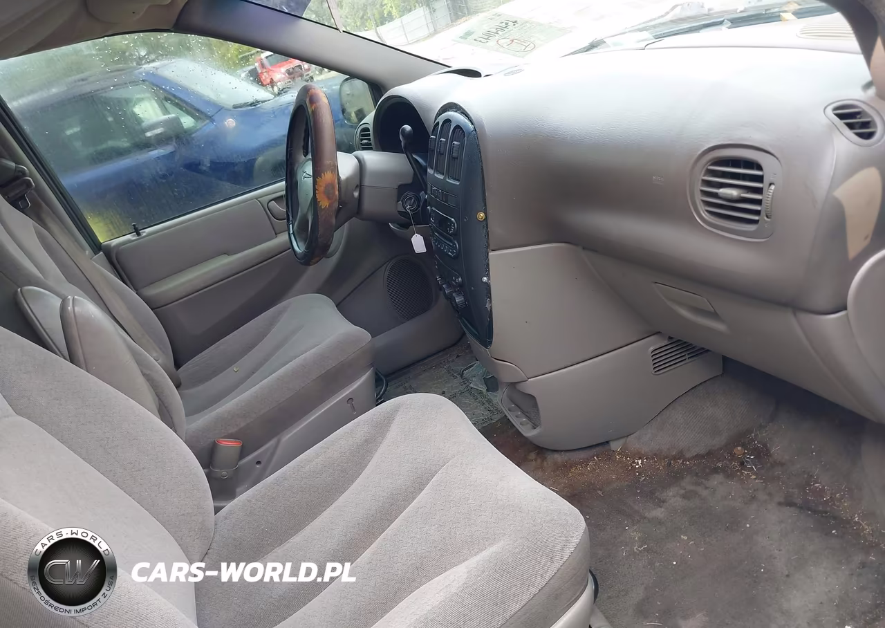 2003 Chrysler Voyager Lx VIN:1C4GJ45353B197357 - 5