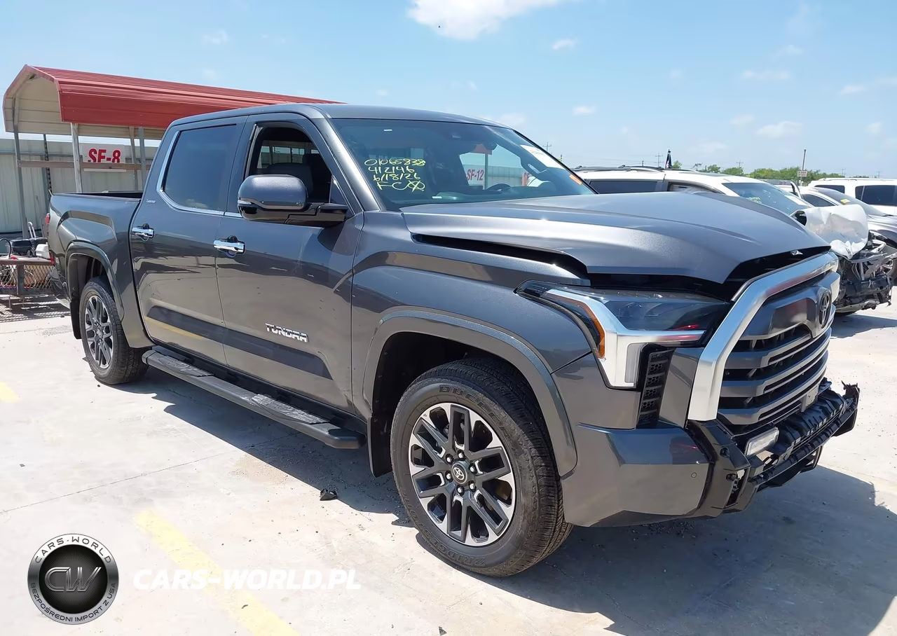 2026 Toyota Tundra Limited Crewmax 5.5' Bed