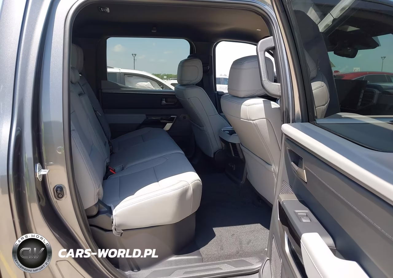 2026 Toyota Tundra Limited Crewmax 5.5' Bed VIN:5TFJA5DB7TX412146 - 8