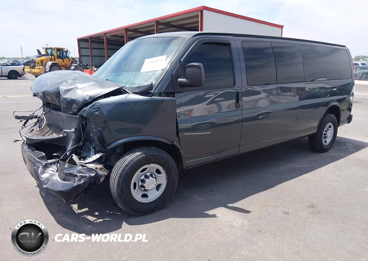 2015 Chevrolet Express 3500 Ls VIN:1GAZGZFG6F1100997 - 2
