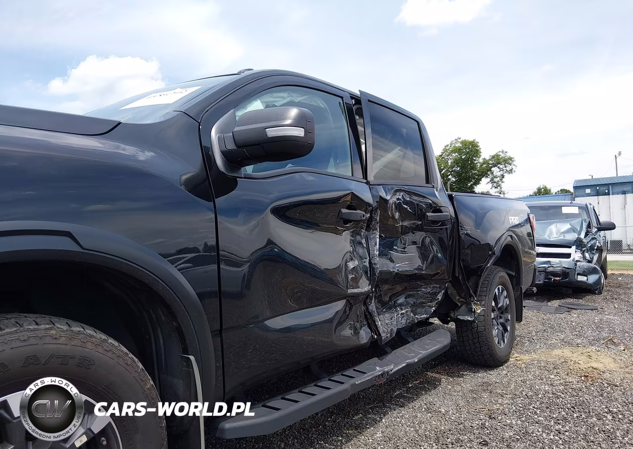 2020 Nissan Titan Pro-4X 4X4 VIN:1N6AA1ED5LN505278 - 6