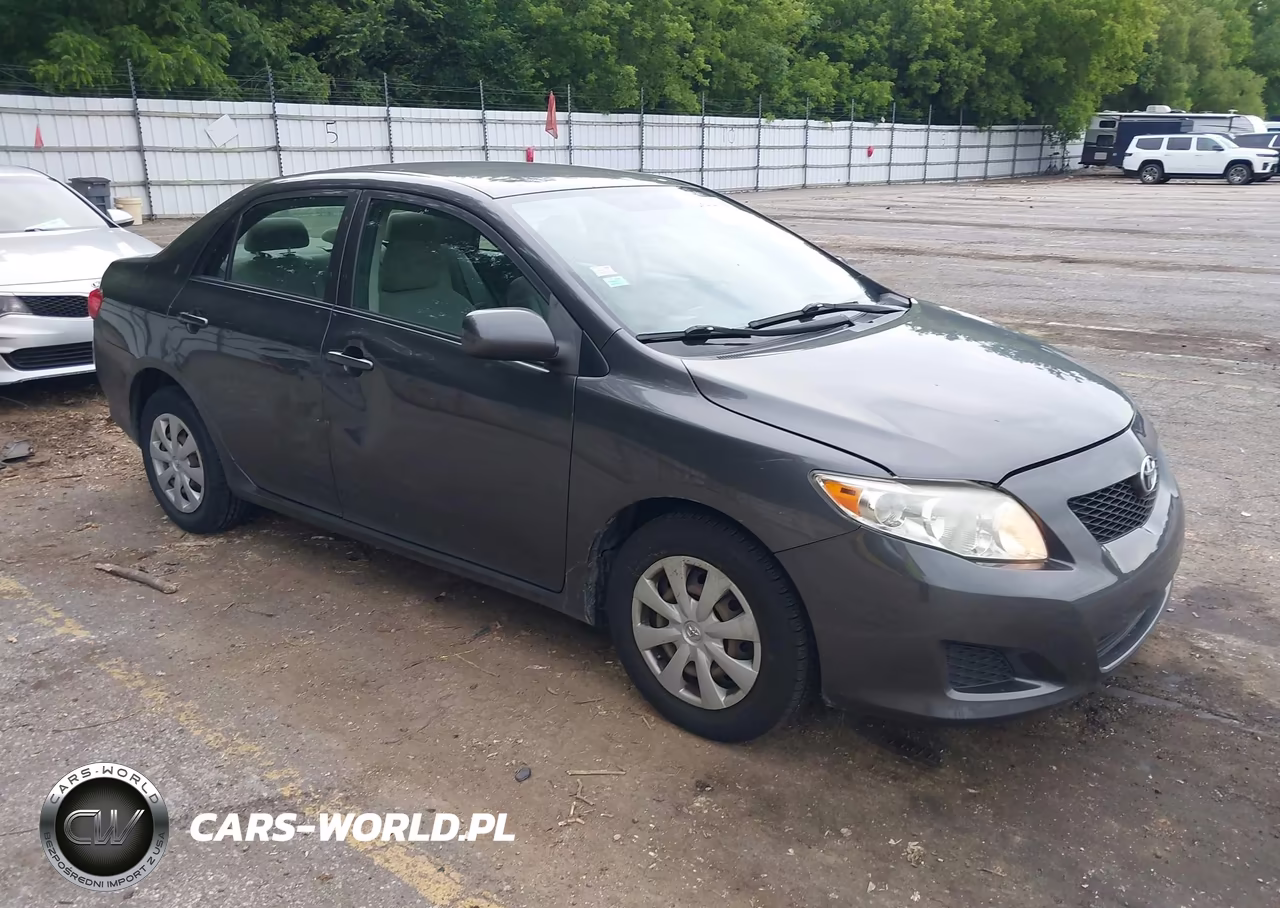 2010 Toyota Corolla Le – zdjęcie 1 z 16
