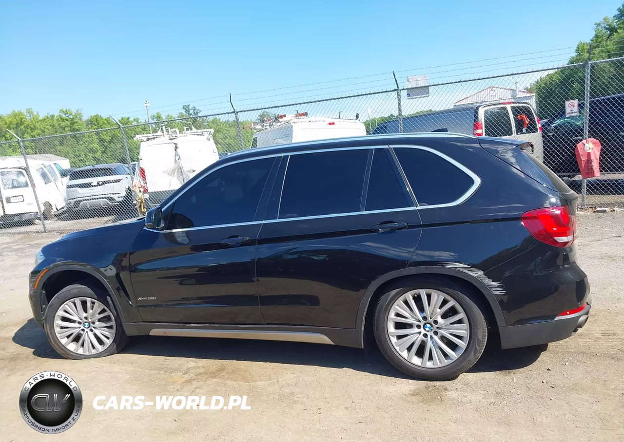 2017 BMW X5 xDrive35I VIN:5UXKR0C35H0V75242 - 14