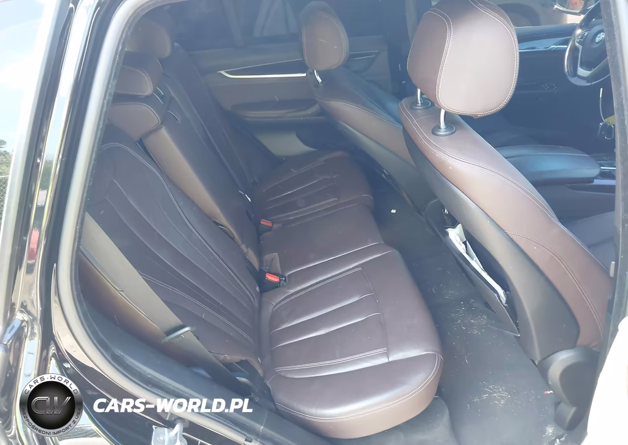 2017 BMW X5 xDrive35I VIN:5UXKR0C35H0V75242 - 8