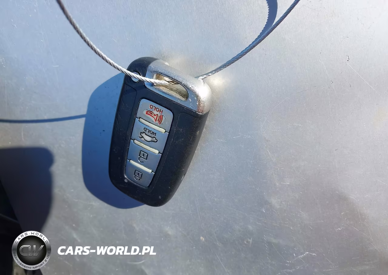 2013 Hyundai Sonata Hybrid Limited VIN:KMHEC4A40DA070793 - 11