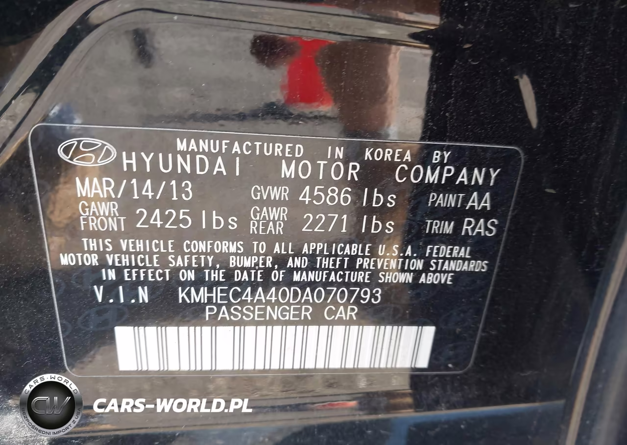 2013 Hyundai Sonata Hybrid Limited VIN:KMHEC4A40DA070793 - 9